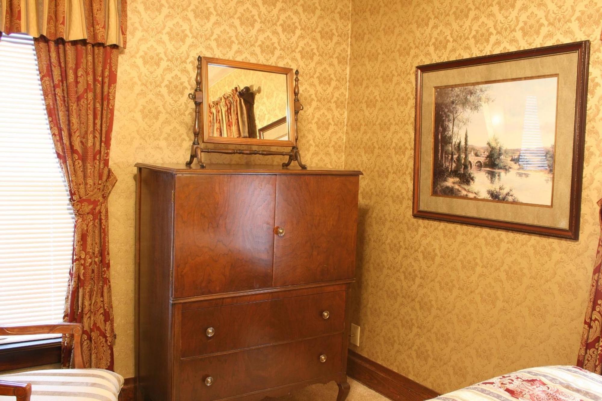 Serendipity Bed And Breakfast Saugatuck Bagian luar foto